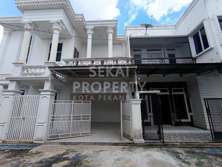 DI JUAL  RUMAH GANDENG JL RAMBUTAN