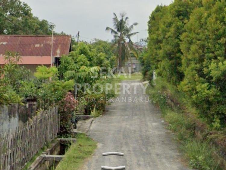 DIJUAL TANAH BONUS BANGUNAN DI DAERAH JL.KARYA MAJU-PEKANBARU