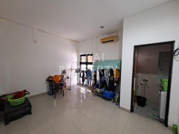 Lihat semua foto