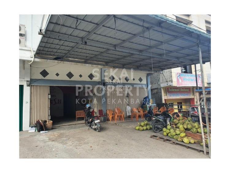 DIJUAL / DISEWAKAN RUKO GANDENG 3 LANTAI DI JALAN HARAPAN RAYA PEKANBARU