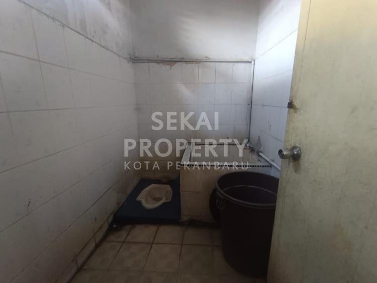 Dijual / Disewakan Ruko 3lt Posisi Hook di Jl. Setiabudi - Pekanbaru