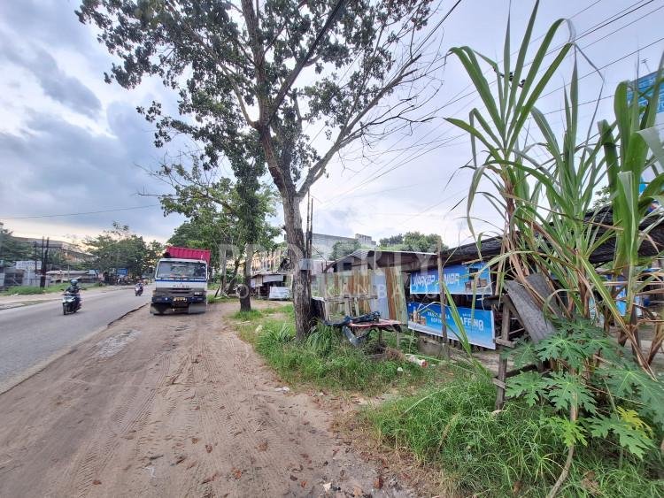 DIJUAL/DISEWAKAN SEBIDANG TANAH LOKASI TEPI JALAN RIAU UJUNG-PEKANBARU