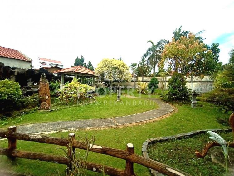 Dijual Rumah Mewah dekat Jl. Sudirman - Pekanbaru