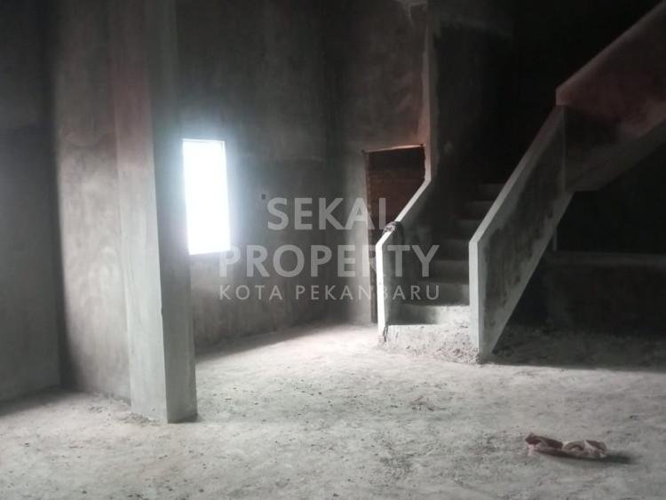 Lihat semua foto