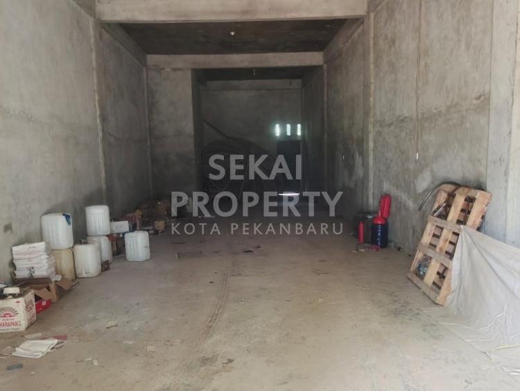Disewakan 5 Unit Ruko 3 LT di Jl. Hangtuah - Duri