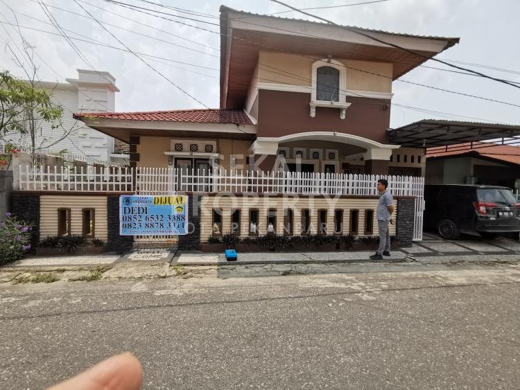 Dijual Rumah Bulatan Mewah Siap Huni Lokasi Harapan Raya