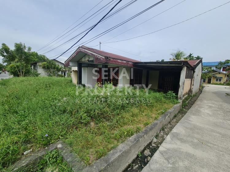 Di jual Sebidang Tanah Lokasi Jalan Darma Bakti Sigunggung tengah kota Pekanbaru