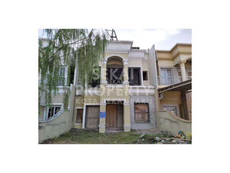 Dijual Rumah 2 Lt. Sudirman City Square, Pekanbaru