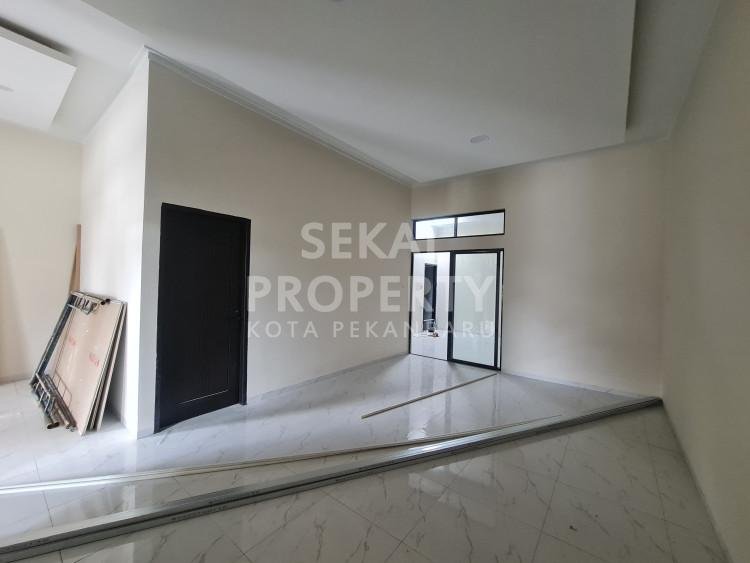 Di jual 1 unit rumah cluster siap huni lokasi Jalan Pemuda tengah kota Pekanbaru
