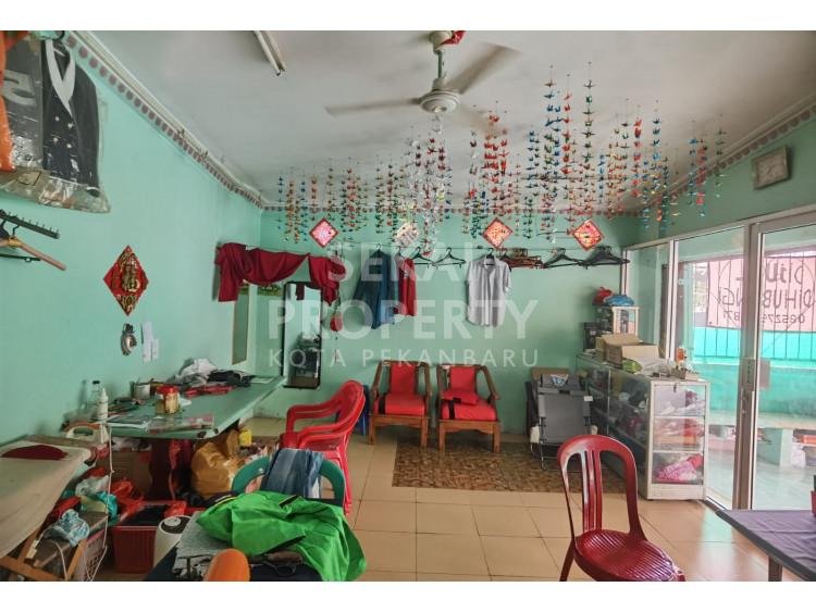 Dijual rumah tengah kota di Jl. Sialang Bungkuk - Pekanbaru