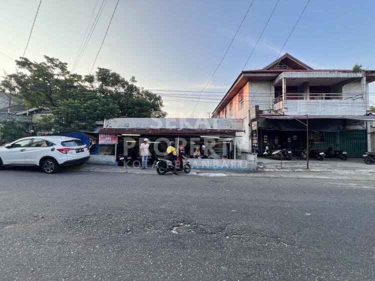 DIJUAL TANAH + BANGUNAN JL.PATTIMURA
