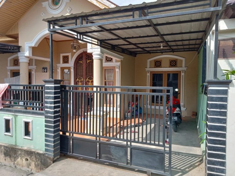 Dijual rumah tinggal di jl Labersa Pekanbaru
