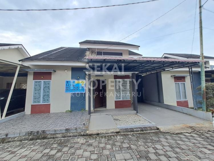 DIJUAL RUMAH CLUSTER SEMI FURNISHED SIAP HUNI LOKASI JL HANGTUAH UJUNG - PEKANBARU