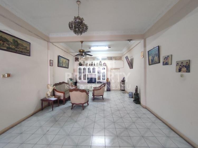 DISEWAKAN RUKO 3LT FURNSIH LOKASI JL. JUANDA - PEKANBARU