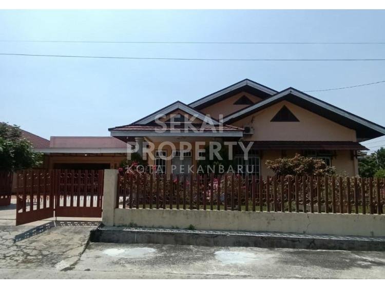 DIJUAL RUMAH JLN KARTIKA RUMBAI/PKU