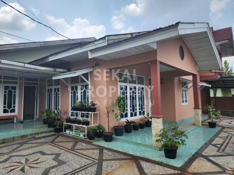 Dijual rumah bulatan tengah kota jl.indrapuri hangtuah-pekanbaru