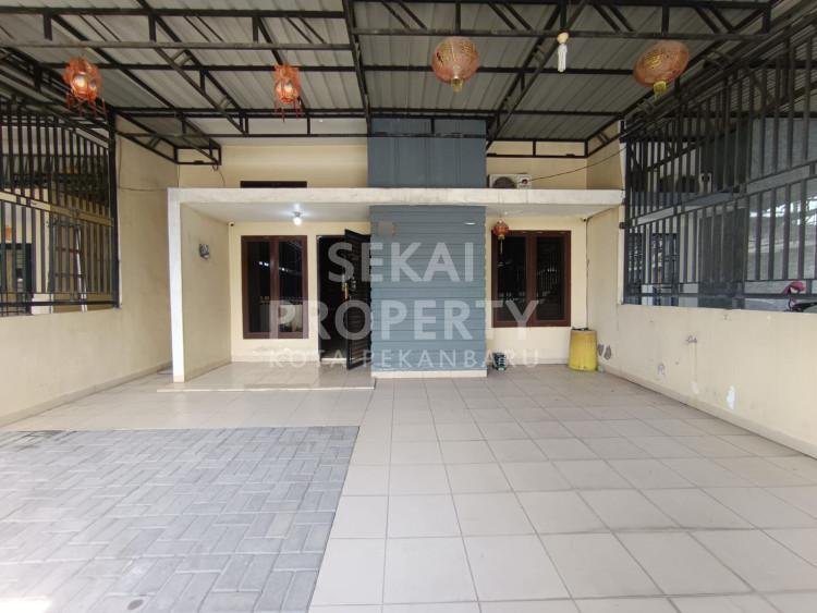 Dijual Rumah di Karya Indah - Riau Ujung