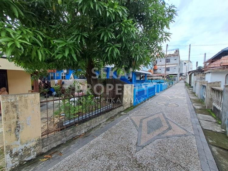 DIJUAL SEBIDANG TANAH DAN BANGUNAN LAMA DI JL.RIAU-PEKANBARU