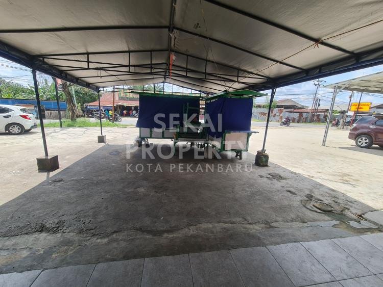 Lihat semua foto