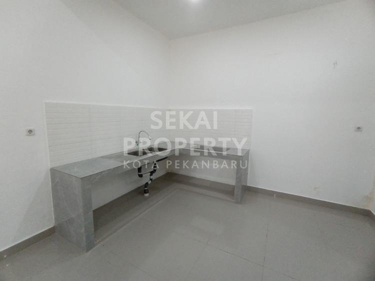 Lihat semua foto