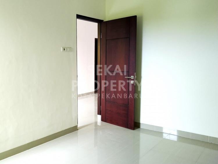 Dijual Rumah Cluster Mewah, Jl. Hr. Soebrantas / Panam, Tampan, Pekanbaru