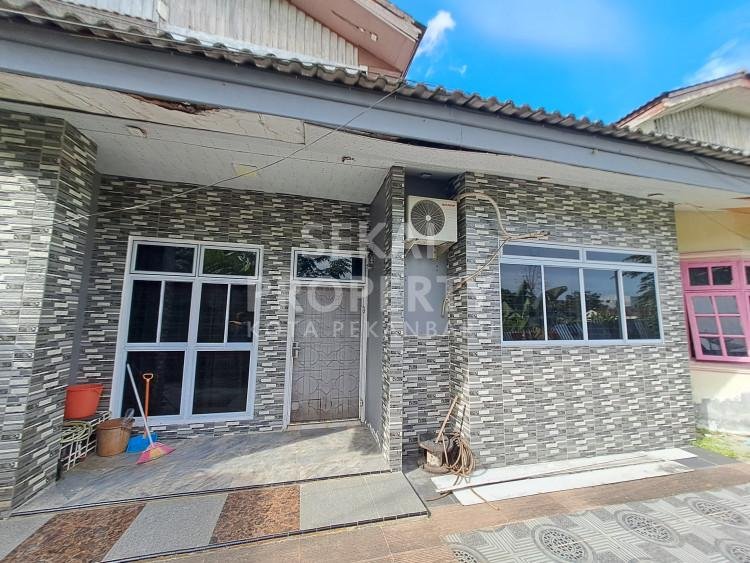 DIJUAL RUMAH 2LT SIAP HUNI DI DEKAT JL.RIAU-PEKANBARU