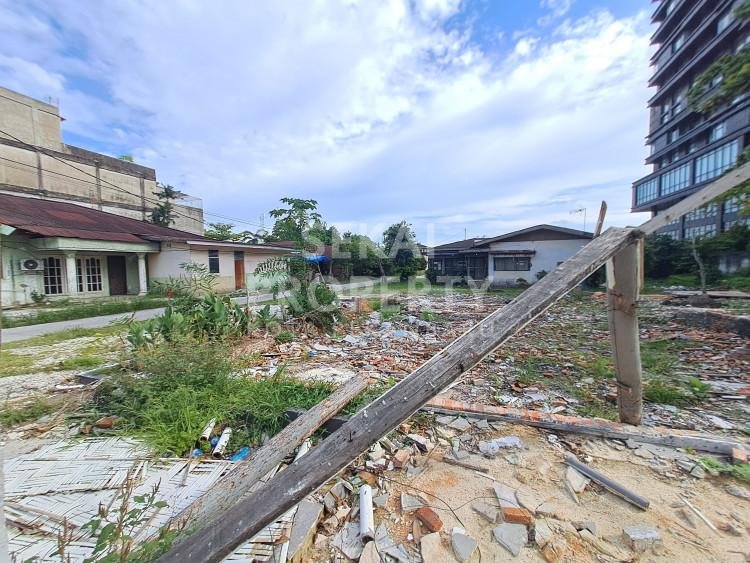 DIJUAL SEBIDANG TANAH LOKASI PREMIUM JL.RIAU-PEKANBARU