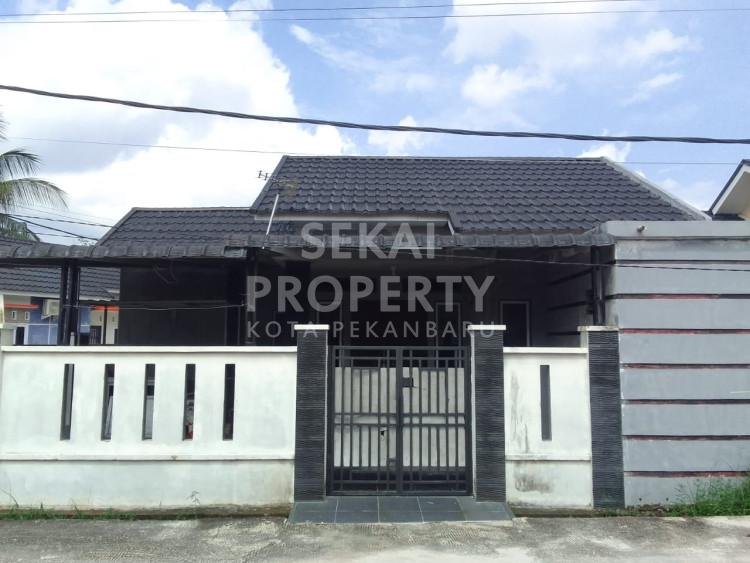 DIJUAL RUMAH SIAP HUNI JL.PANDAU JAYA