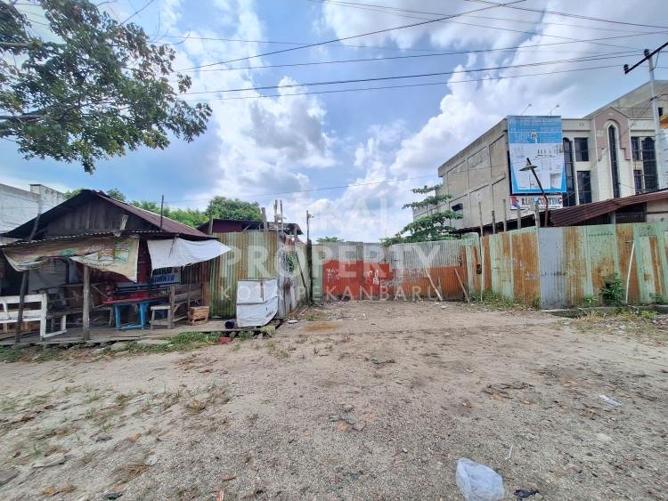 DIJUAL/DISEWAKAN SEBIDANG TANAH LOKASI TEPI JALAN RIAU UJUNG-PEKANBARU