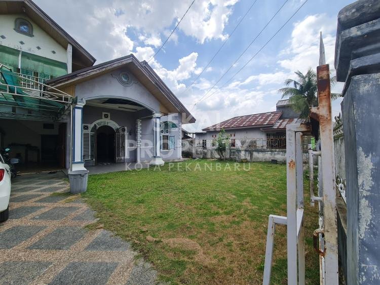 Di Jual rumah bulatan lokasi Sigunggung tengah kota Pekanbaru