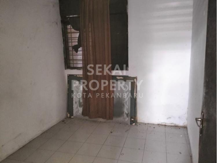 DI JUAL RUMAH DI JALAN MERBABU