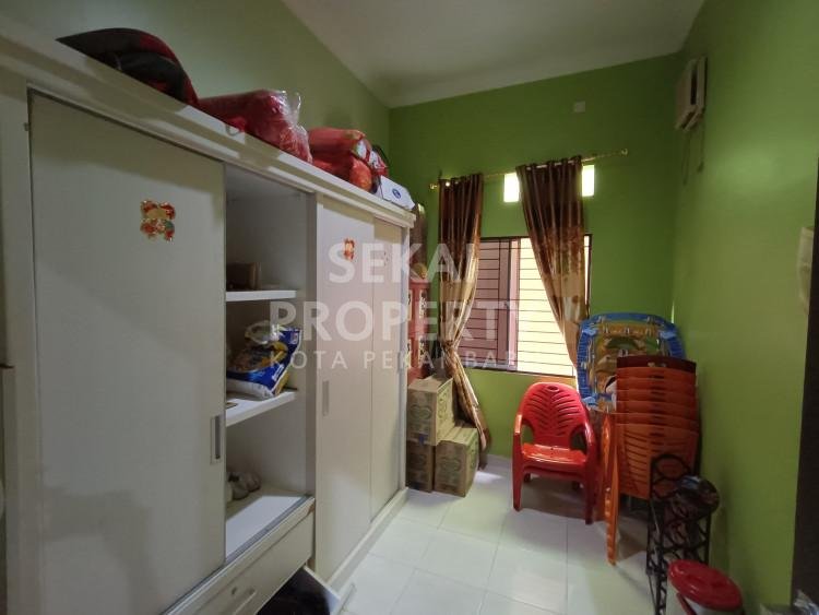 Lihat semua foto