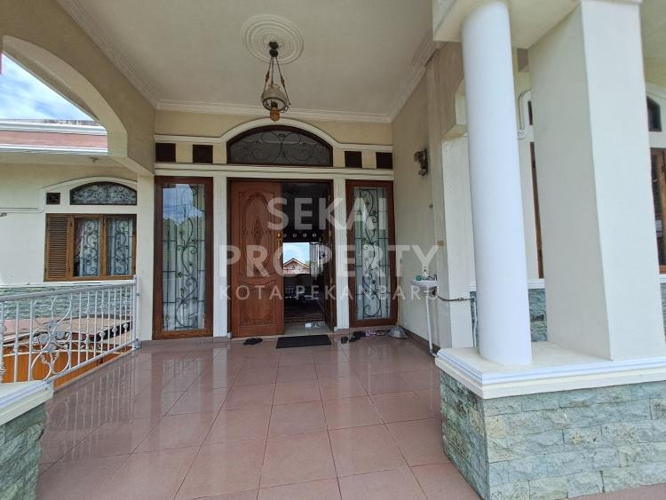 DIJUAL RUMAH BULATAN CANTIK DI JL.PRAMUKA RUMBAI-PEKANBARU