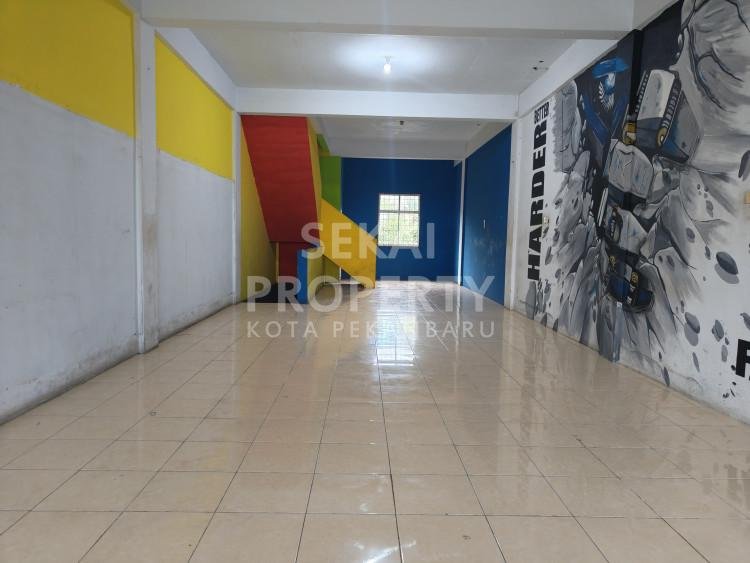 Lihat semua foto