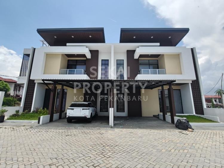 Dijual Rumah Cluster Mewah 2 Lantai Kondisi Baru Lokasi Dekat Jl. Sudirman - Pekanbaru