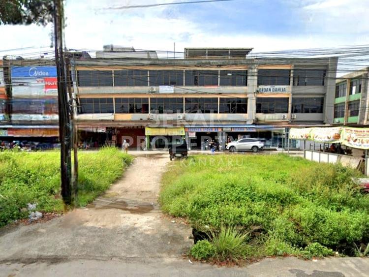 DIJUAL 2 UNIT RUKO GANDENG 3,5 LANTAI LOKASI TEPI JALAN HR.SOEBRANTAS/PANAM-PEKANBARU