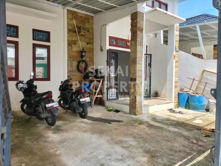 Dijual Rumah siap huni lokasi Jl. Soekarno Hatta - Pekanbaru