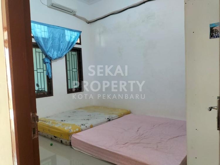 Lihat semua foto