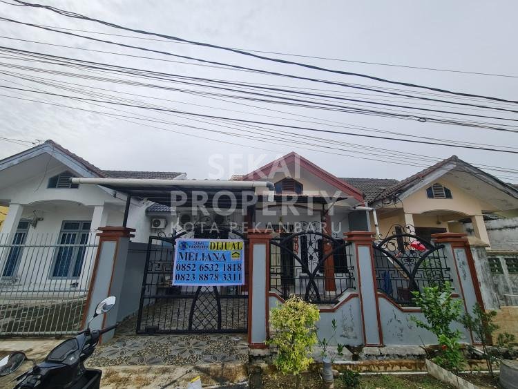 Di Jual 1 unit Rumah 1 lantai siap huni Jalan Pemuda Komplek Pondok Mutiara tengah kota Pekanbaru