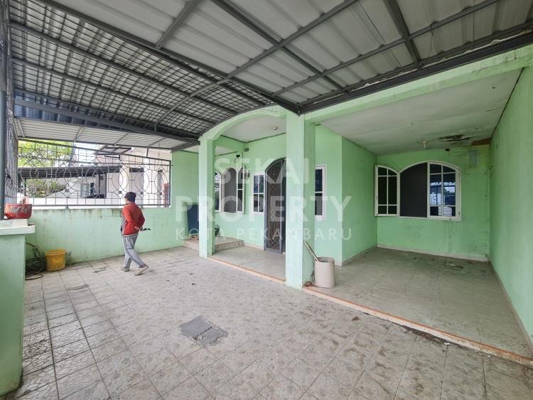 Di Jual 1 unit rumah 1 lantai siap huni lokasi Jalan Pemuda Pondok Mutiara tengah kota Pekanbaru