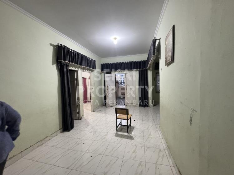 Lihat semua foto