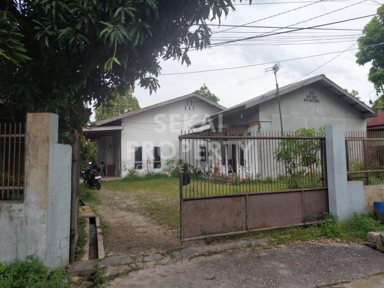 DIJUAL TANAH BESERTA BANGUNAN DI TENGAH KOTA DEKAT JL.KULIM