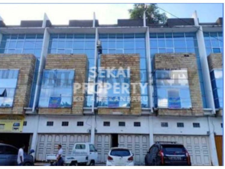 Dijual / Disewakan Ruko Gandeng 3lt di Jl. SM. Amin - Pekanbaru