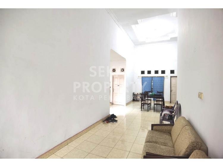 Dijual Rumah Cluster Semi Furnish Ditengah Kota, Murah Di Jl. Sudirman - Pekanbaru