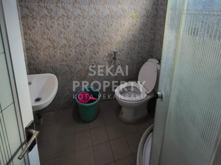 Lihat semua foto