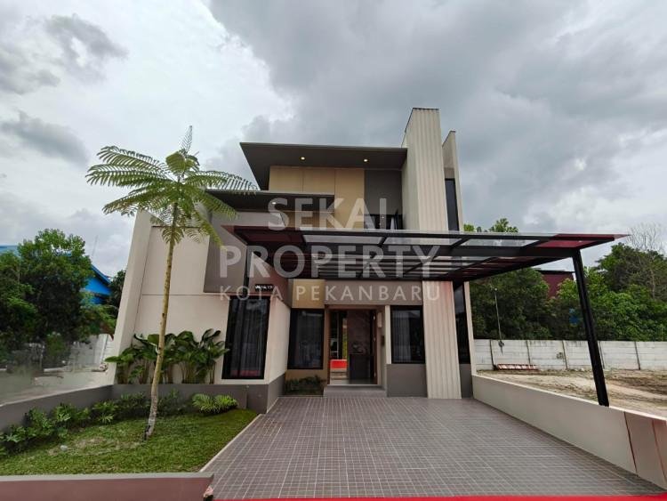DIJUAL CLUSTER BARU 2 LANTAI DAN MEWAH DI JL. SM. AMIN, PEKANBARU
