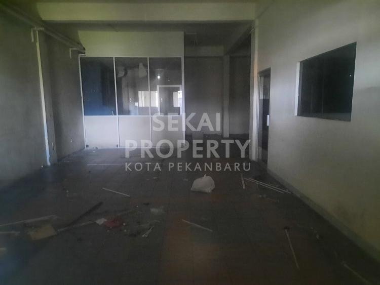 Lihat semua foto