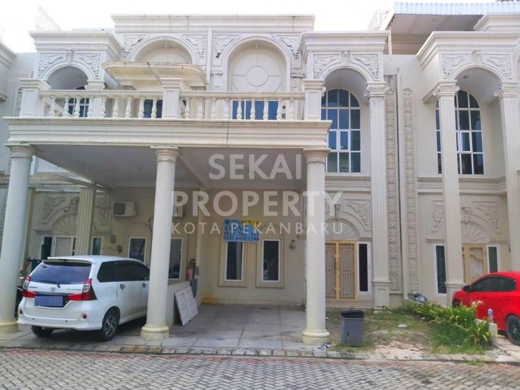 Dijual Rumah Cluster mewah 2lt di Jl. SM. Amin / Royal Platinum - Pekanbaru