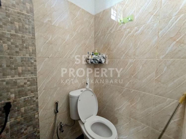 DI JUAL RUMAH CLUSTER SEMI FURNISHED LOKASI JL HR. SOEBRANTAS / PANAM - PEKANBARU
