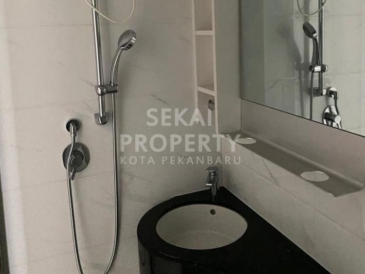 Lihat semua foto